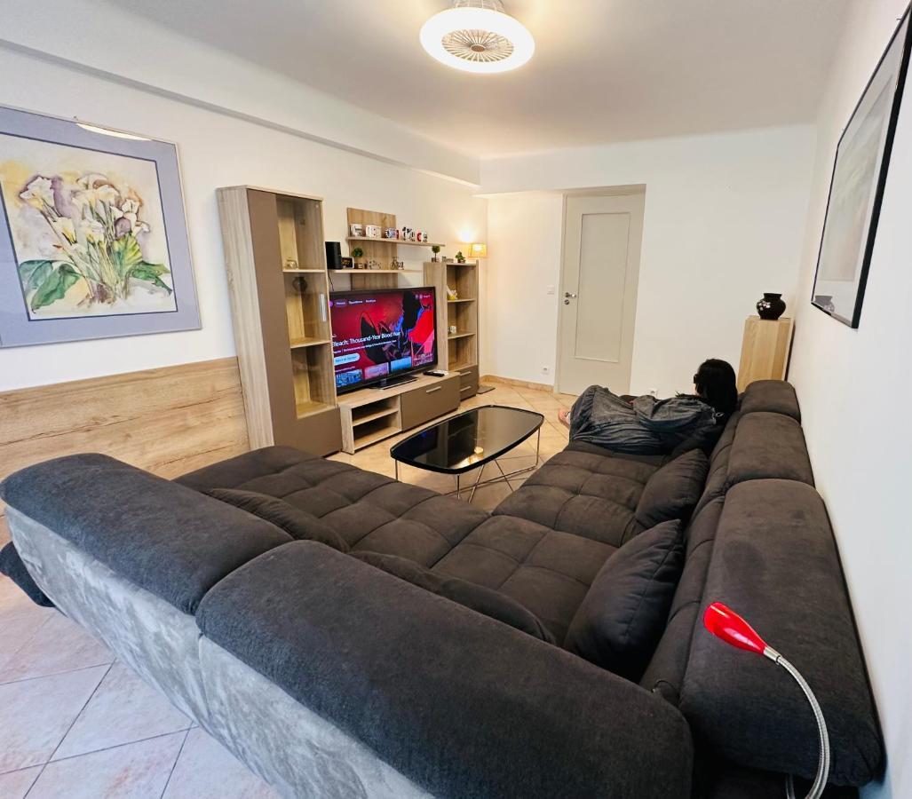 The Nice - 3 Rooms, 3Air Cond, 3Tv, 3Fans, 2 Wc, Wifi Everywhere 5Min Aeroport, Train, Beach, 1Min Tram, 15 Min Centre, Port, Parking Possible 외부 사진